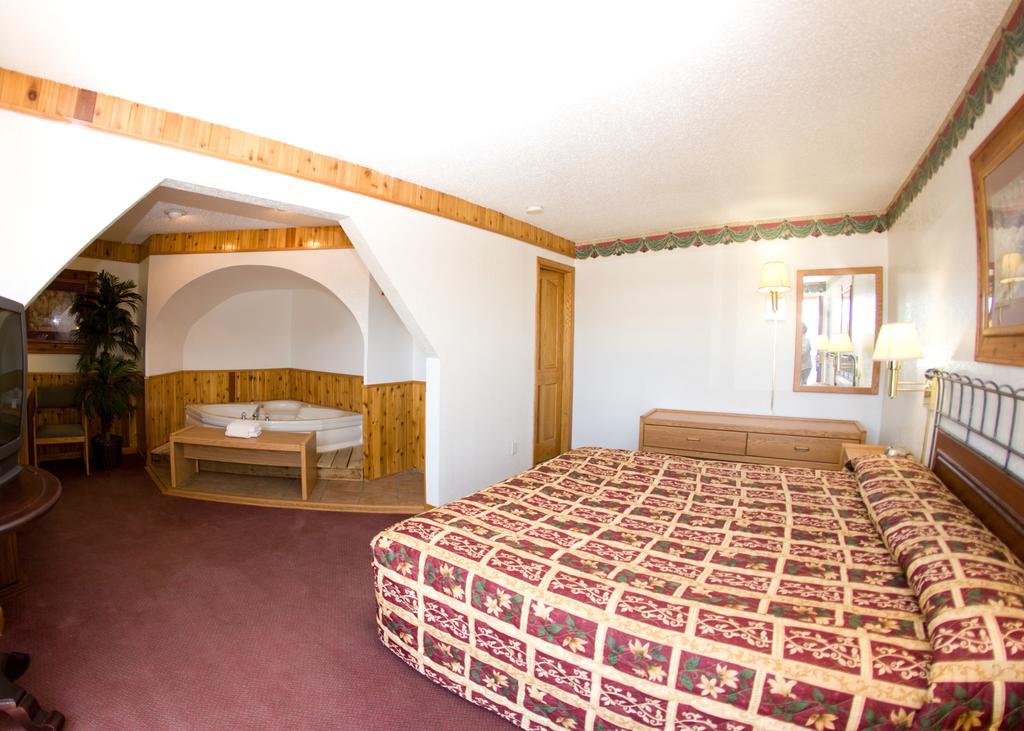 North Country Inn & Suites Mandan Exterior foto