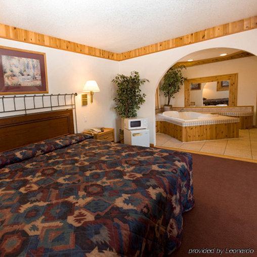 North Country Inn & Suites Mandan Quarto foto